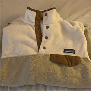Patagonia Synchilla Tan White Snap T Fleece